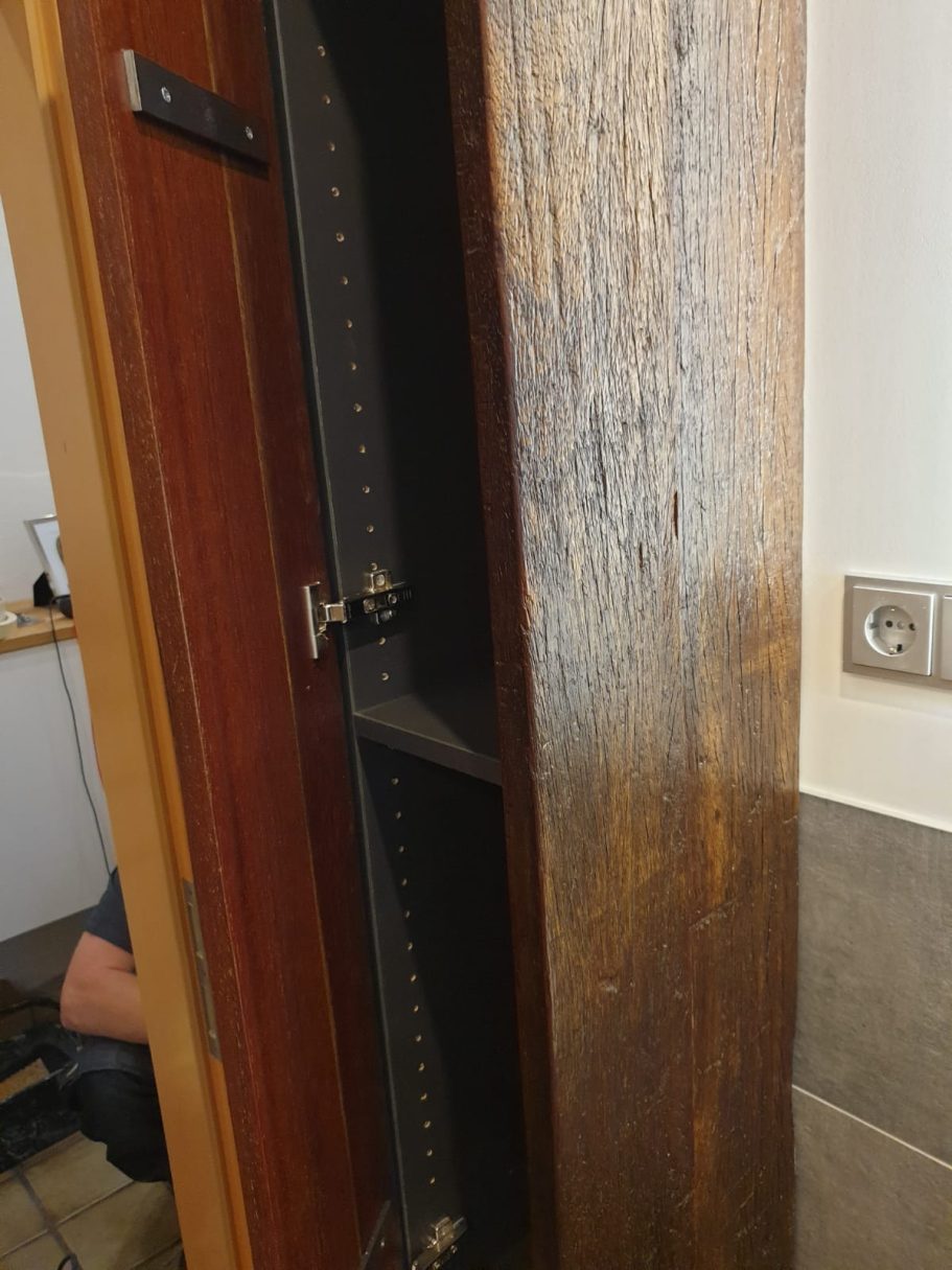 Seitenschrank